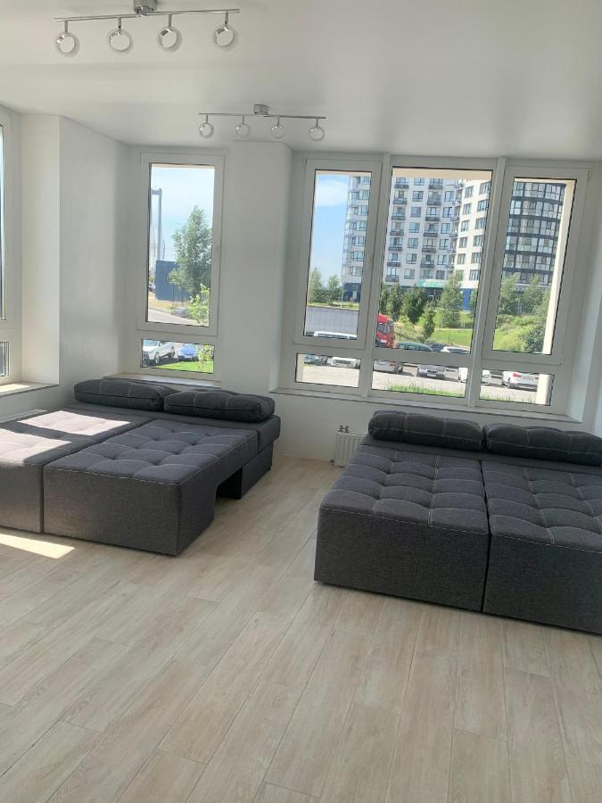 New 3 Rooms Apartment Near The Metro Station Kijów Zewnętrze zdjęcie