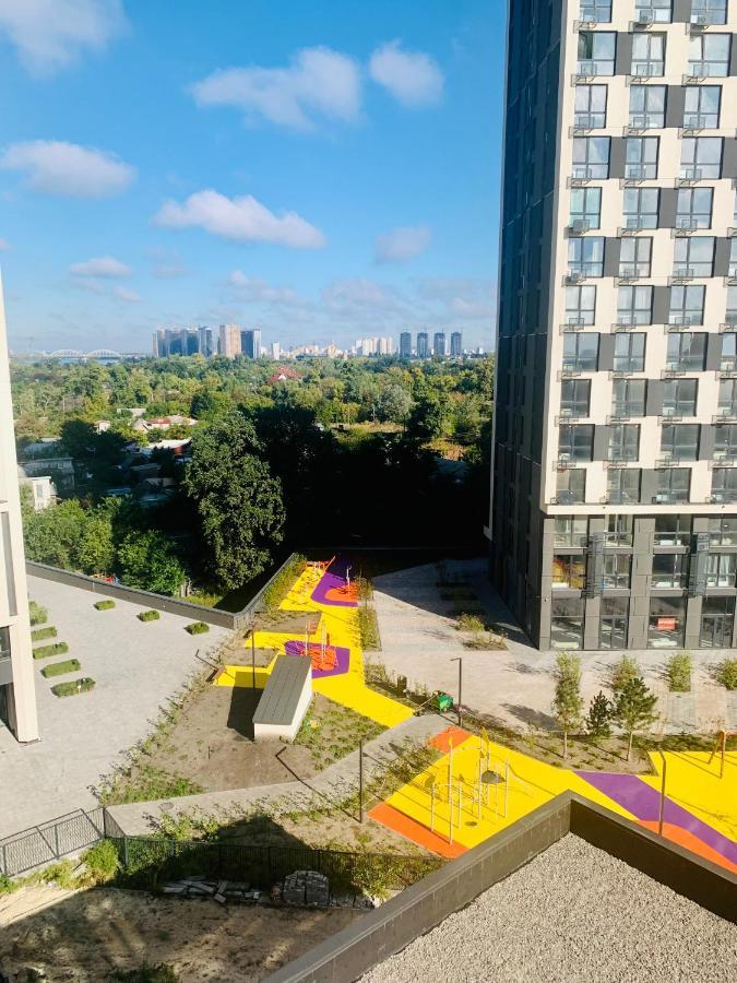 New 3 Rooms Apartment Near The Metro Station Kijów Zewnętrze zdjęcie